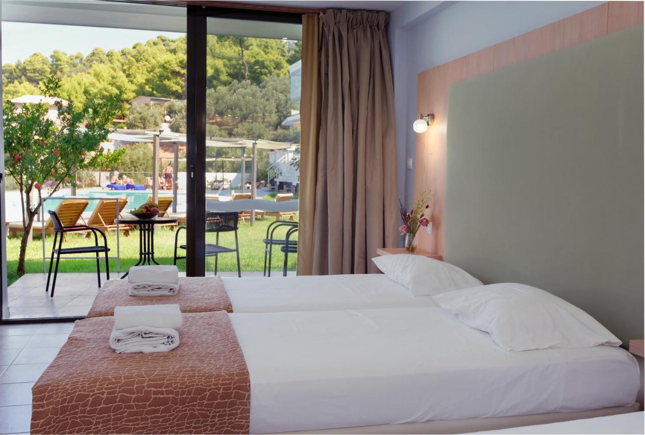 Hotel Punta Luaran gambar