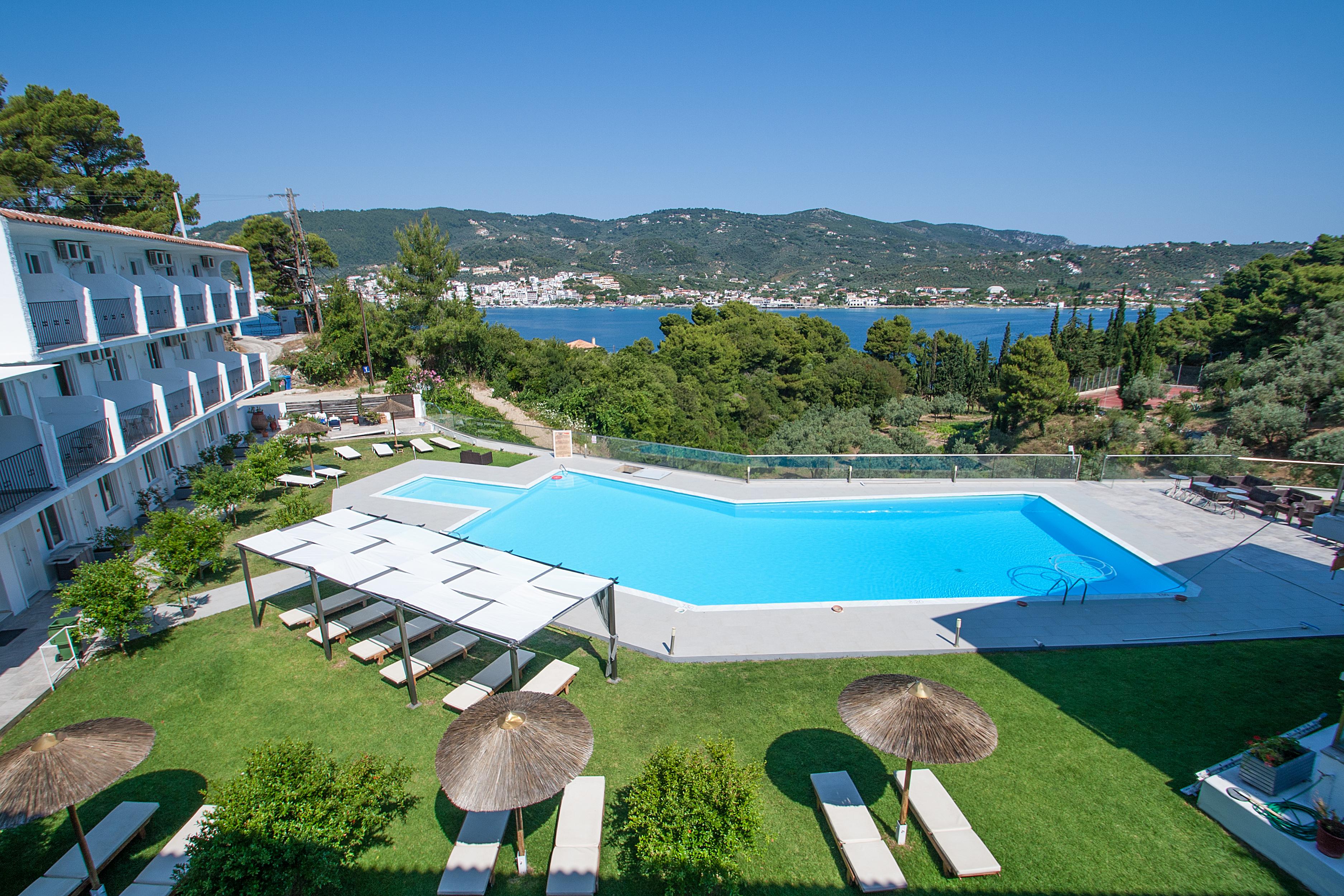 Hotel Punta Luaran gambar